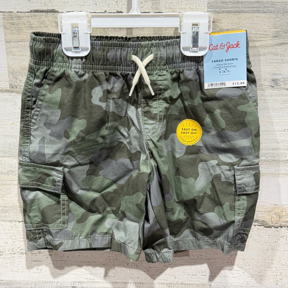 Cat & Jack Cargo Shorts Boys S 6/7 Green Camo Drawstring Utility Gorpcore NWT